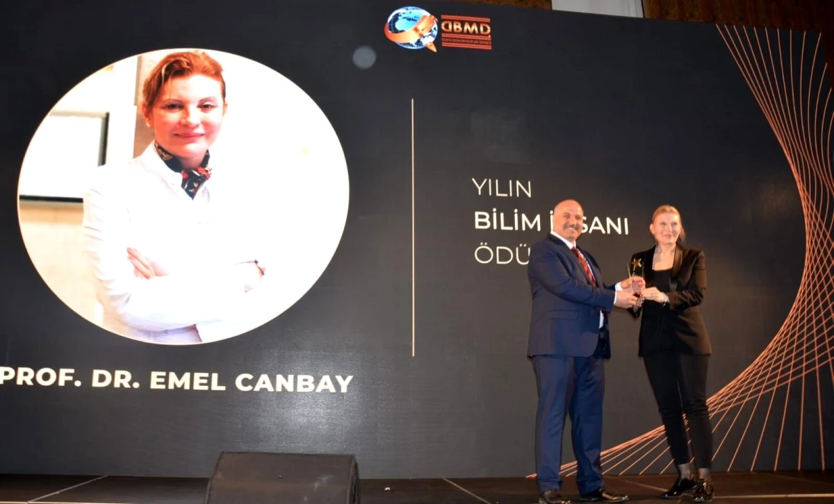 Prof. Dr. Emel Canbay, Bilim Ödülü\'ne layık görüldü