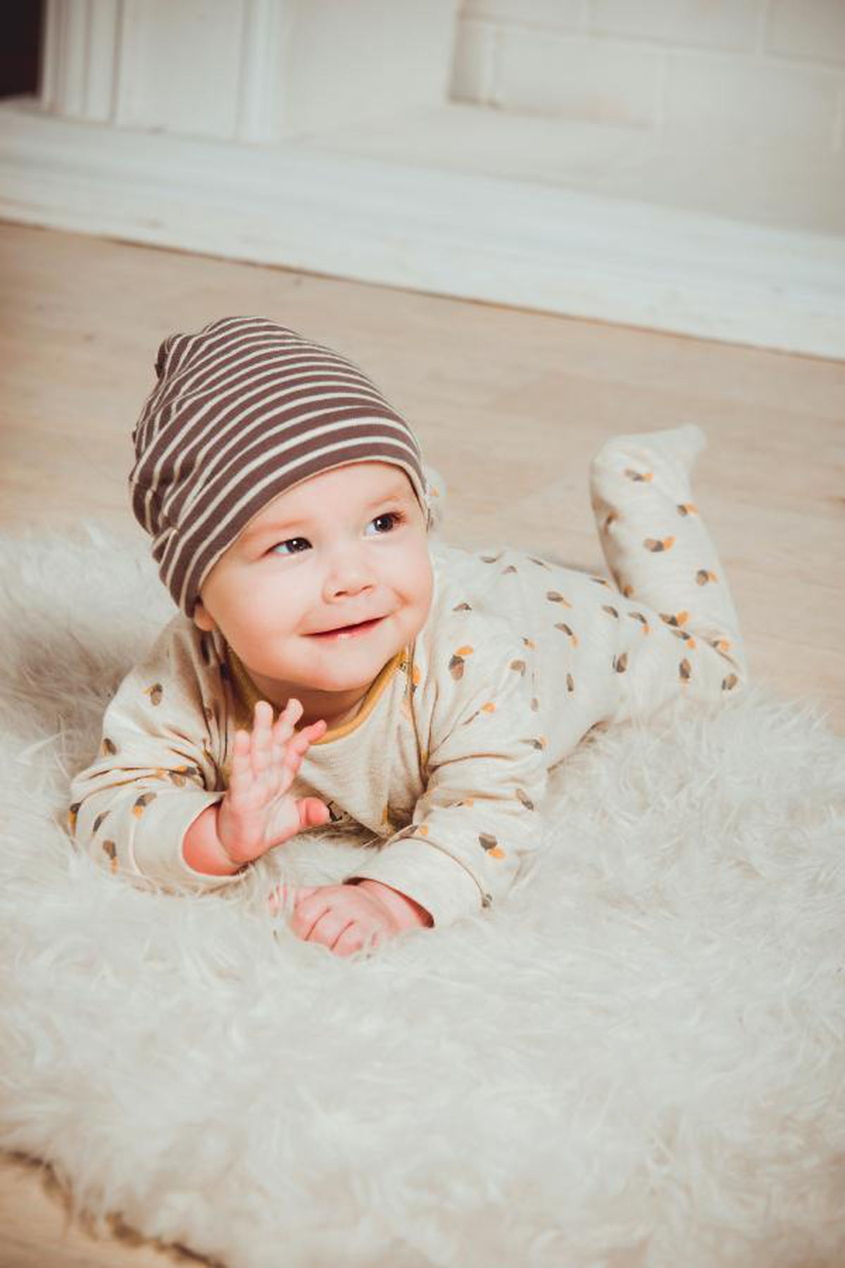 Tummy time ile bebeğinizin motor becerilerini geliştirin
