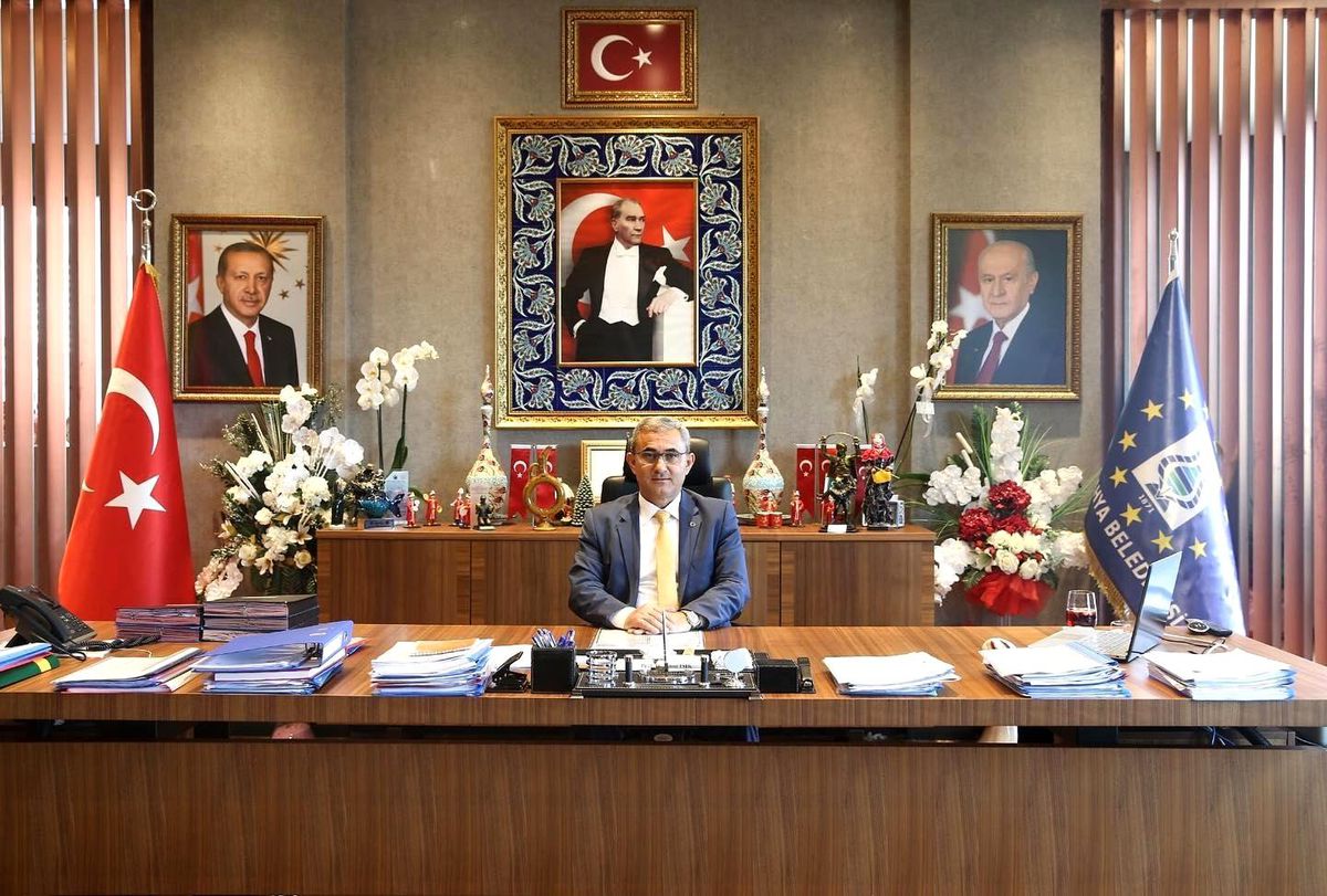 Başkan Işık: "Belediye hizmetleri aksamadan sürüyor"