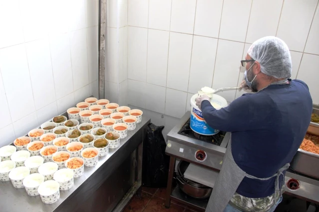 Bodrum'da başlatılan yemek yardımı kampanyası çığ gibi büyüdü