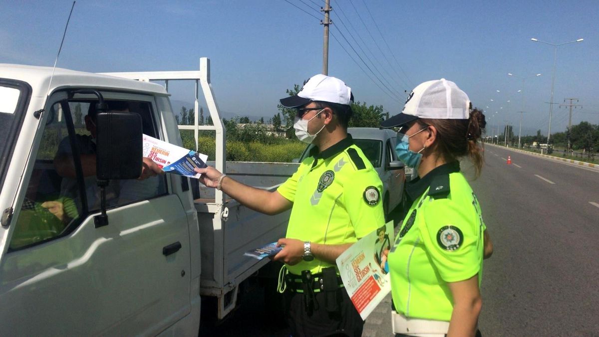 Burhaniye\'de Trafik Haftası etkinlikleri