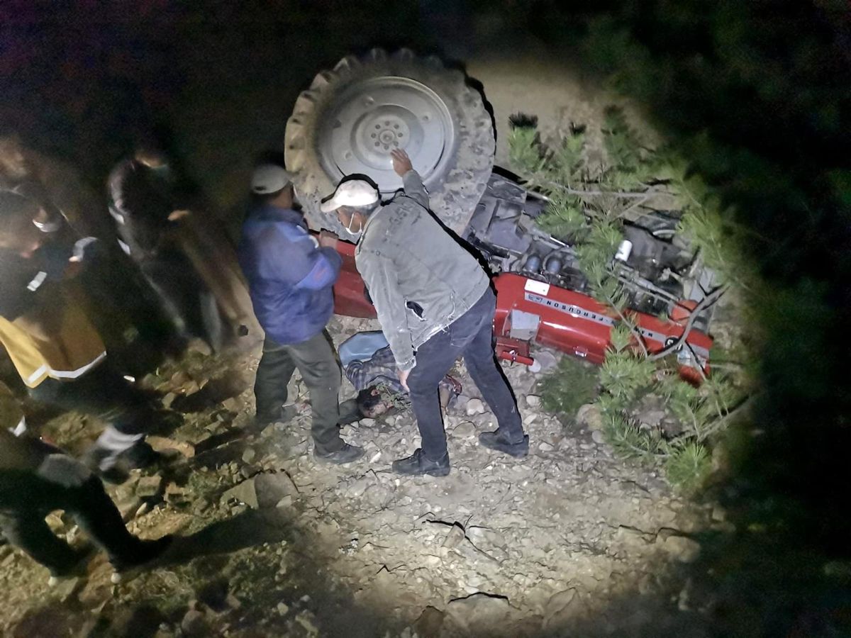 Son dakika haberi! Devrilen traktörün altında kalan sürücü hayatını kaybetti