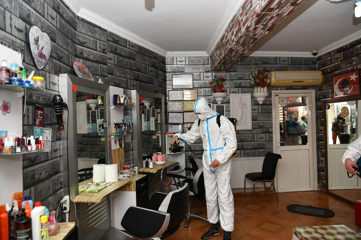 Esenyurt Belediyesi, Koronavirüs\'e karşı çalışmalarını aralıksız sürdürüyor