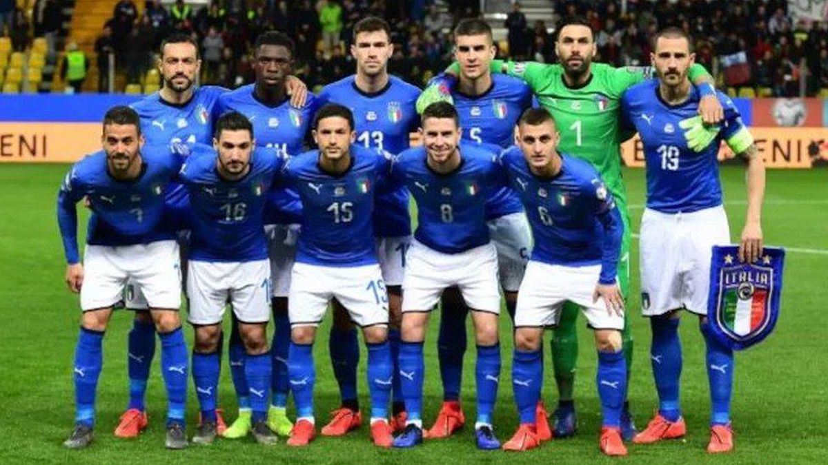 EURO 2020: Türkiye-İtalya maçıyla başlayacak turnuva öncesi öncesi İtalyan futbolculara ilk doz aşıları yapıldı