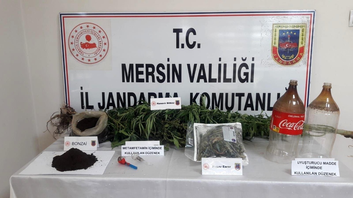 Son dakika haberi! Jandarma uyuşturucu tacirlerine göz açtırmıyor