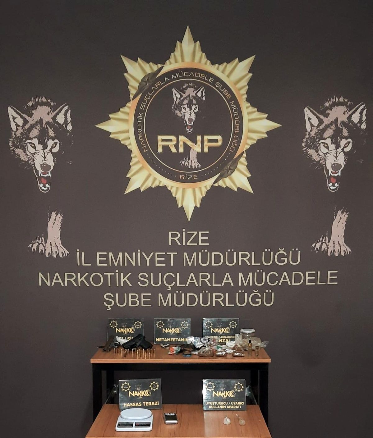 Rize\'de \'Torbacı\' operasyonu