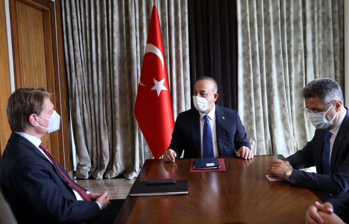 Çavuşoğlu, Almanya\'nın Turizmden Sorumlu Müsteşarı Bareiss ile görüştü