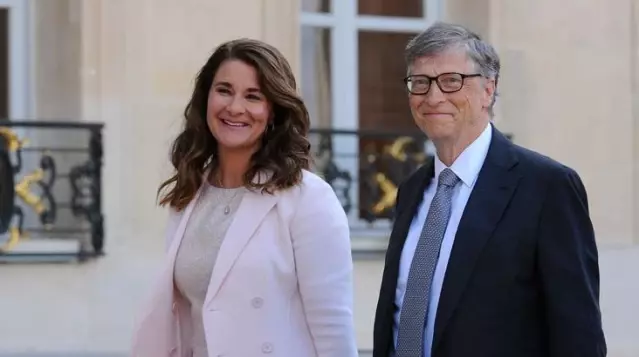 Dünyanın en zengin 4. insanı Bill Gates ve eşi boşanma kararı aldı! İşte büyük aşkın bilinmeyenleri Dünyanın en zengin 4. insanı Bill Gates ve eşi boşanma kararı aldı! İşte büyük aşkın bilinmeyenleri