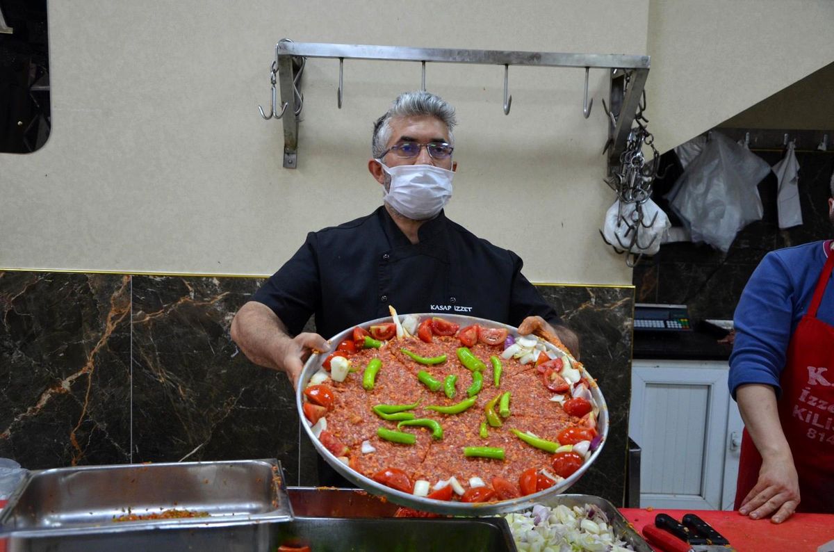 İftar sofralarında "Kilis tava" lezzeti