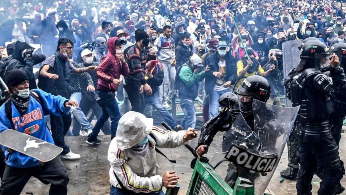 Kolombiya\'da hükümet karşıtı gösterilerde 24 kişi ölürken, onlarca insan kayboldu