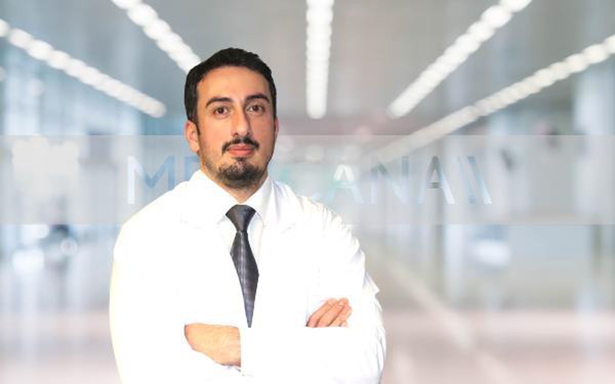 \'Koronavirüs geçirenlerde 4-6 ay ciddi saç dökülmesi oluyor\'
