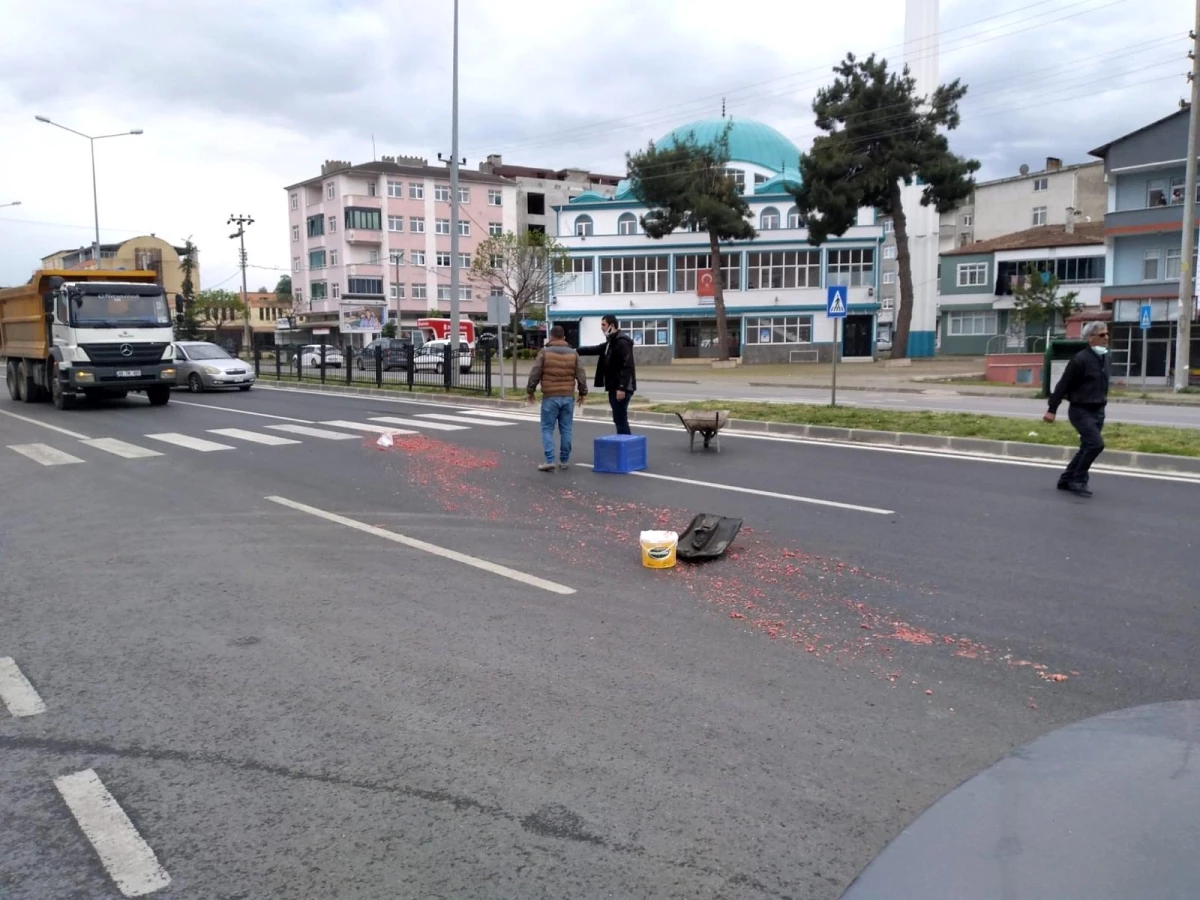 Samsun\'da kamyonet ile elektrikli bisiklet çarpıştı: 1 yaralı