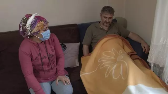 Şiddetli öksürük şikayetiyle hastaneye gitti, kaburgalarının kırıldığını öğrendi Şiddetli öksürük şikayetiyle hastaneye gitti, kaburgalarının kırıldığını öğrendi