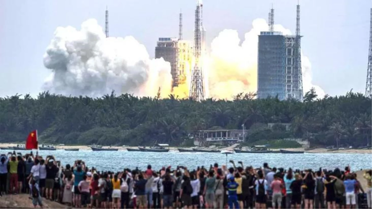 ABD\'den korkutan açıklama: Çin\'in roketi cumartesi günü Dünya\'ya düşebilir