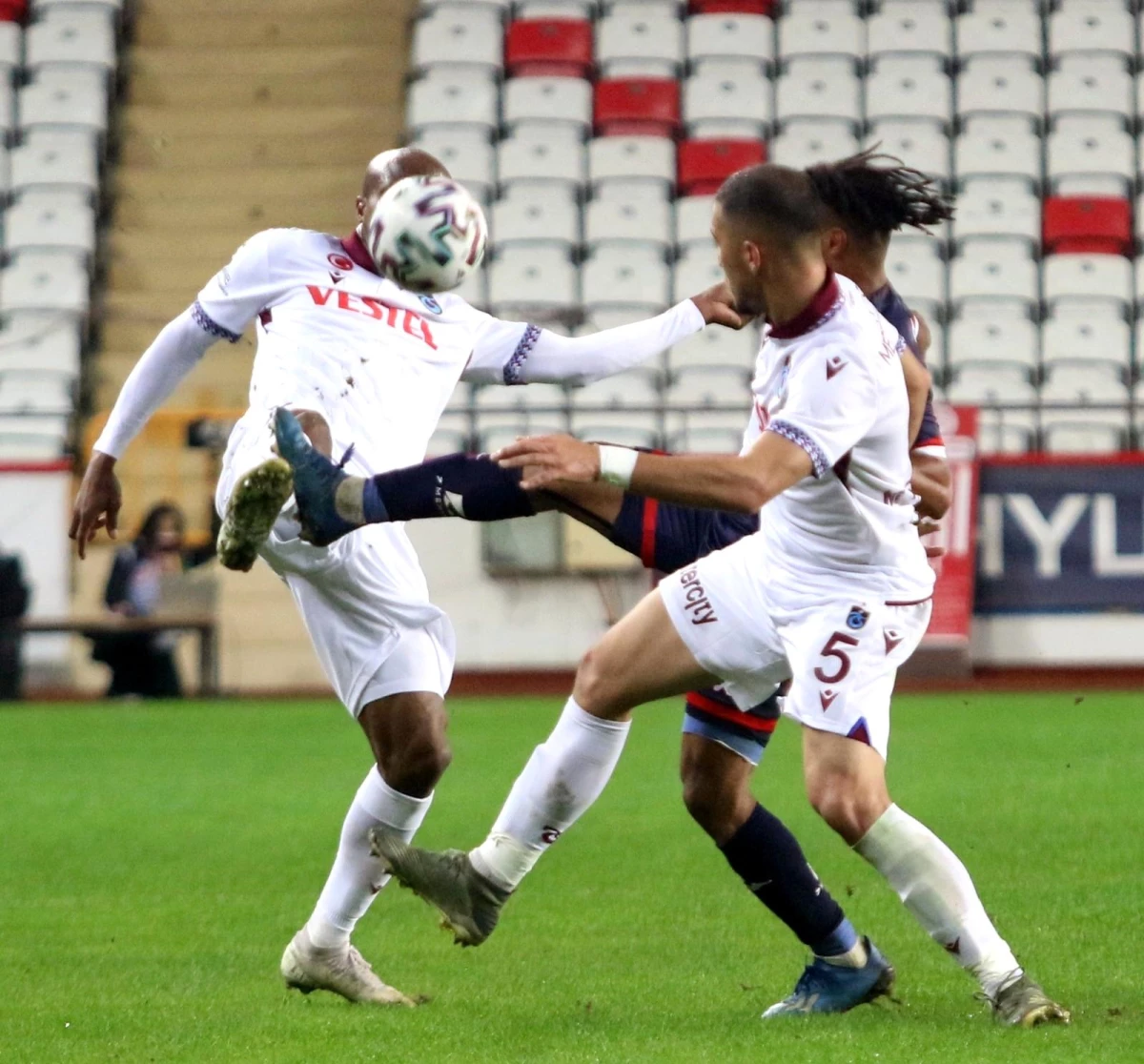 Antalyaspor ile Trabzonspor 70. randevuda