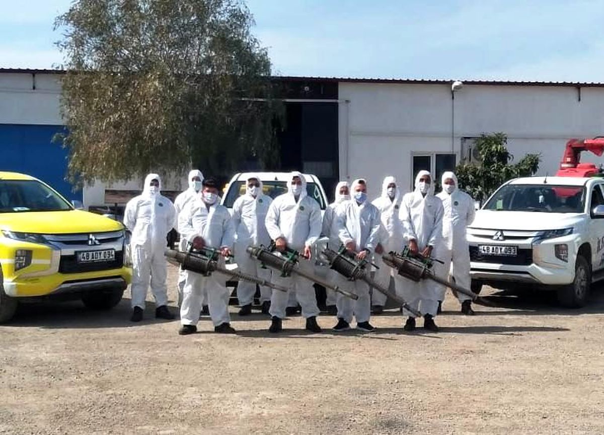 Didim Belediyesi ilaçlama faaliyetlerine devam ediyor