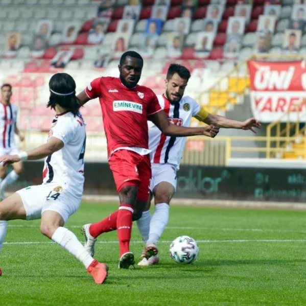 Eskişehirspor: 3-0