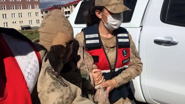 Cani kadın, kocasını öldürüp parçalarını foseptik çukuruna attı Cani kadın, kocasını öldürüp parçalarını foseptik çukuruna attı