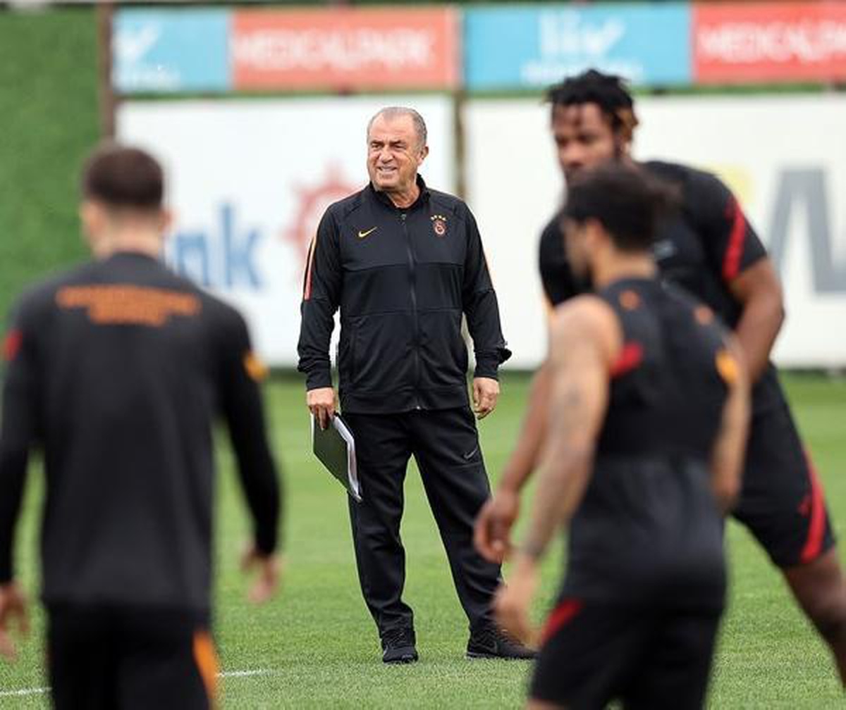 Galatasaray, Beşiktaş maçının taktik çalışmasını yaptı