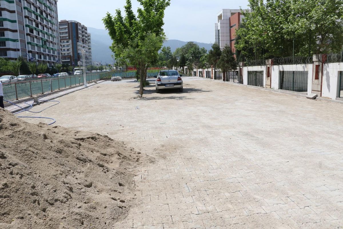Manisa Büyükşehir vatandaşların taleplerini yerine getiriyor