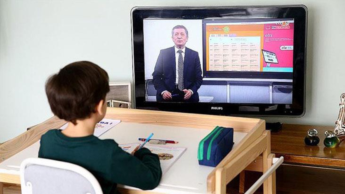 MEB duyurdu: Okullar 3 gün uzaktan eğitime ara verecek