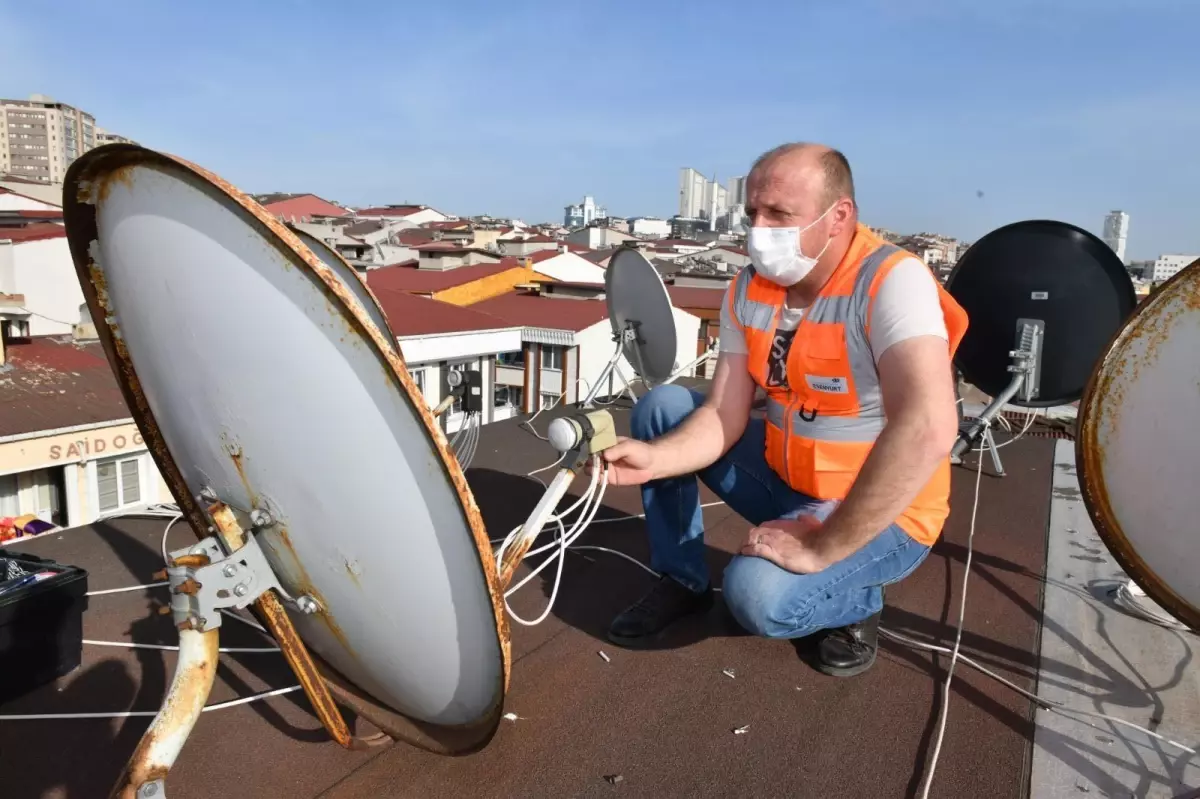 Pandemi Destek Ekibi, Esenyurtluların taleplerini karşılamaya devam ediyor