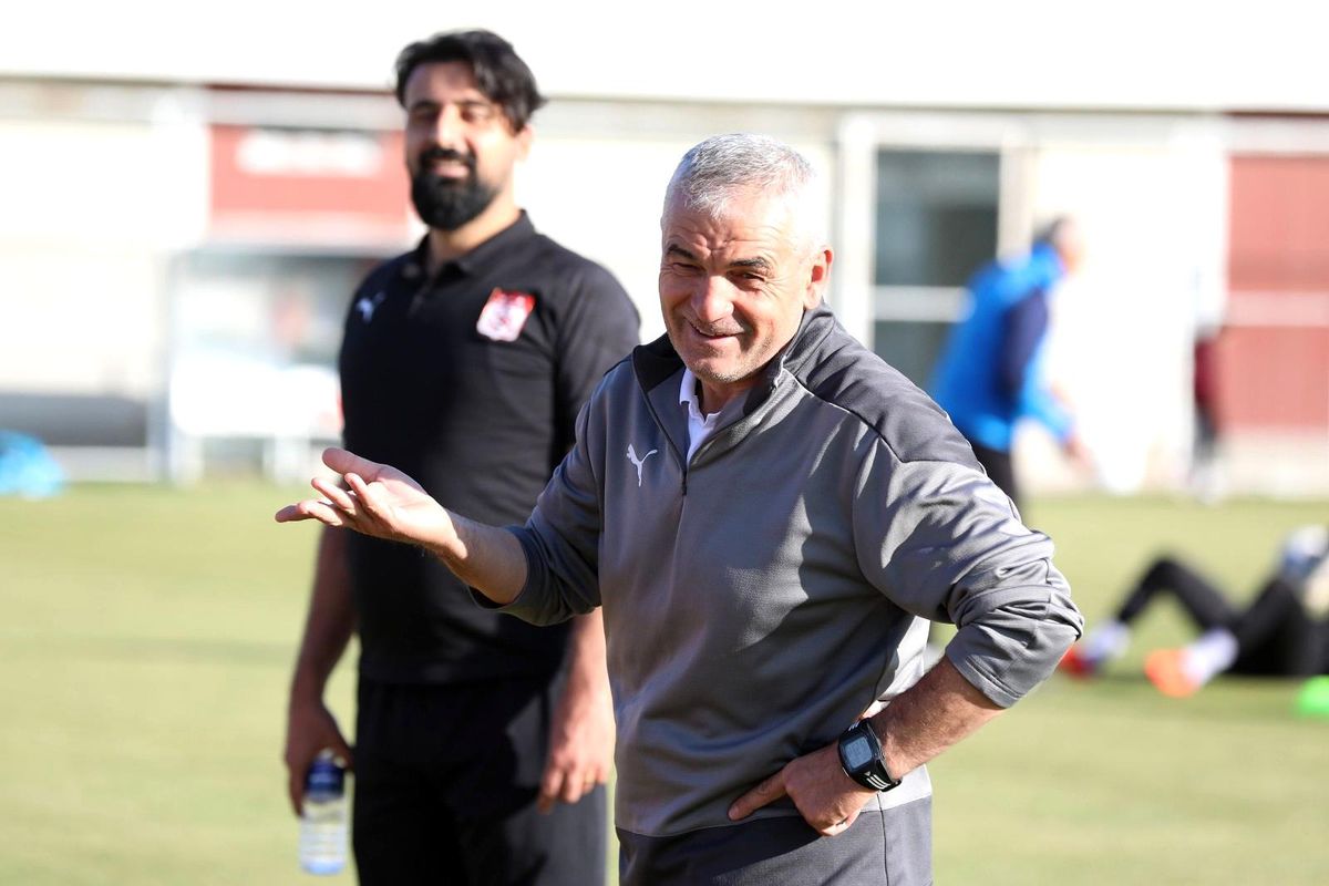 Rıza Çalımbay\'ın hedefi rekor kırmak