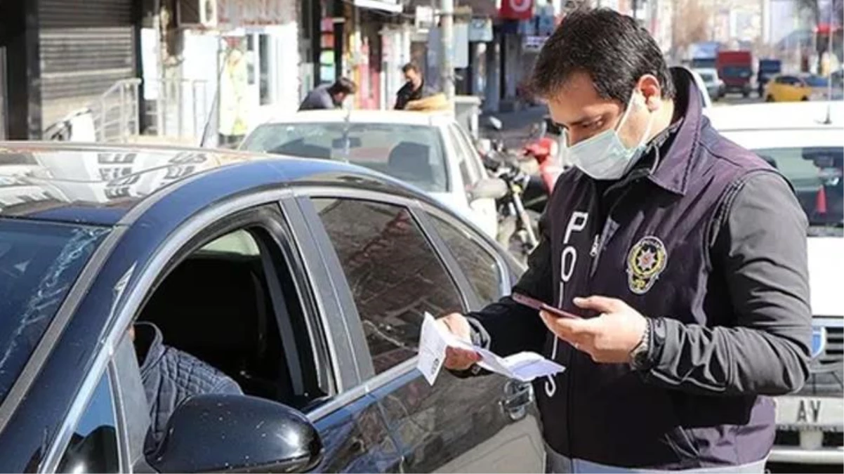 Son Dakika: Tam kapanmada manuel doldurulan izin belgelerinin geçerlilik süresi uzatıldı