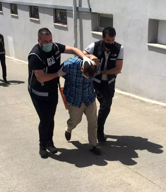 Tabanca merakı öğretmeni silah kaçakçısı yaptı Tabanca merakı öğretmeni silah kaçakçısı yaptı