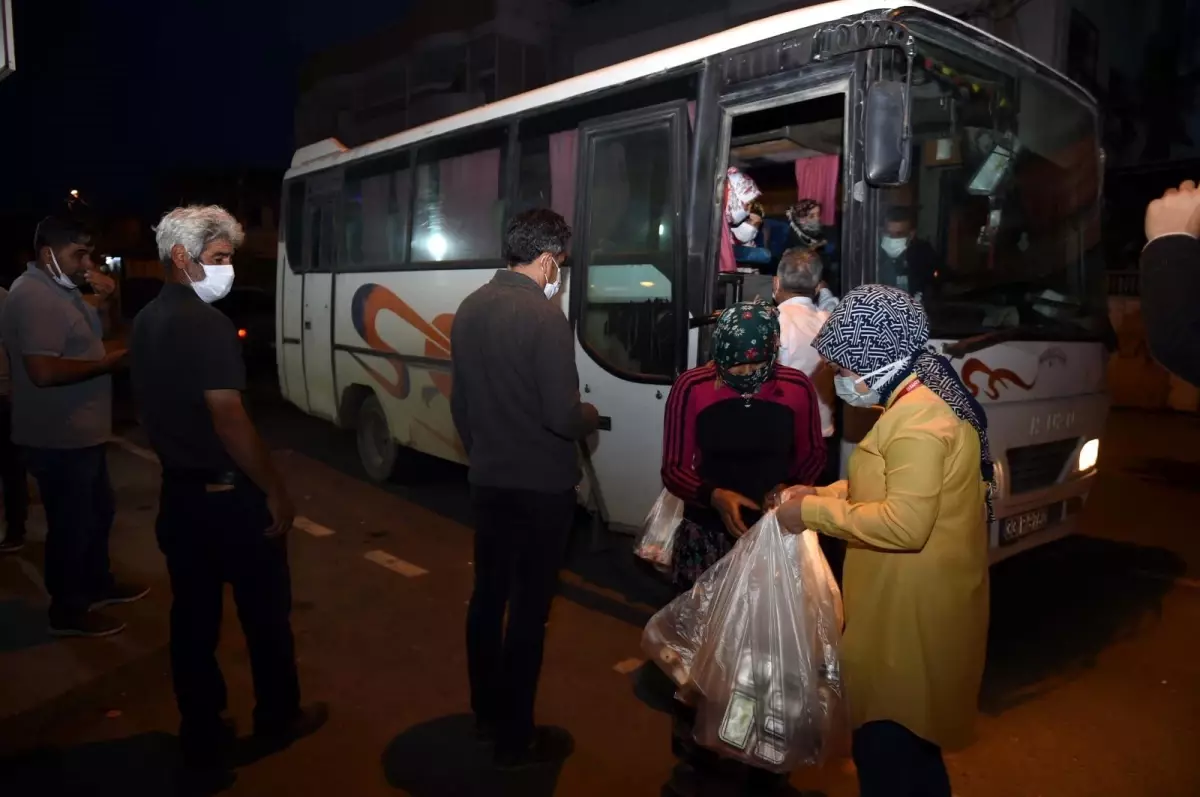 Başkan Bozdoğan, tarım işçileriyle buluştu