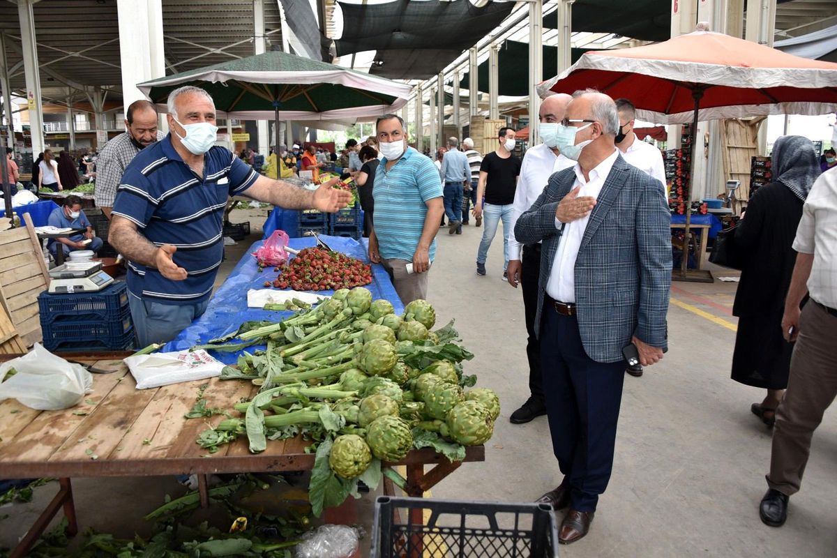 Başkan Kayda kısıtlamada açılan pazaryerlerini denetledi