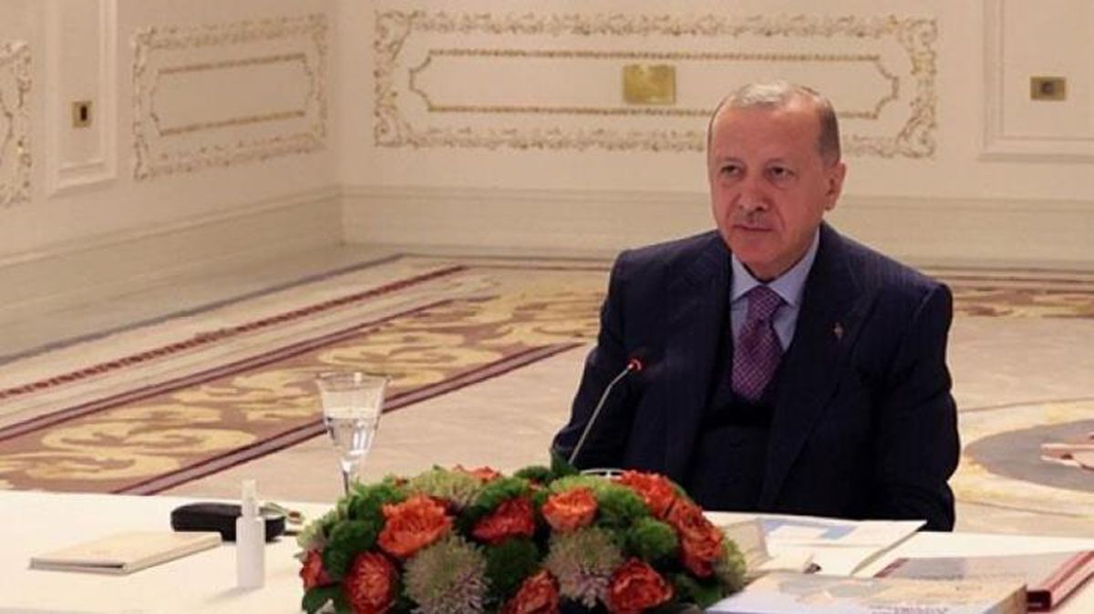 Erdoğan\'dan gençlere transkript müjdesi: Artık istediğiniz yerden çift dilli olarak ücretsiz alabileceksiniz