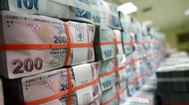 Gelirler giderleri karşılayamadı! Hazine nisanda 13,3 milyar lira açık verdi