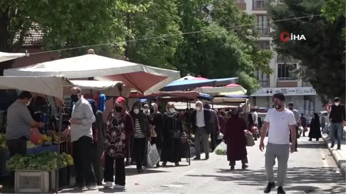 Tam kapanmanın 9. gününde kurulan pazar yerlerine vatandaştan yoğun talep