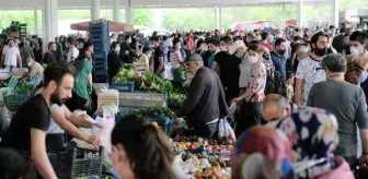 Tam kapanmanın ilk pazarına vatandaşlardan yoğun ilgi