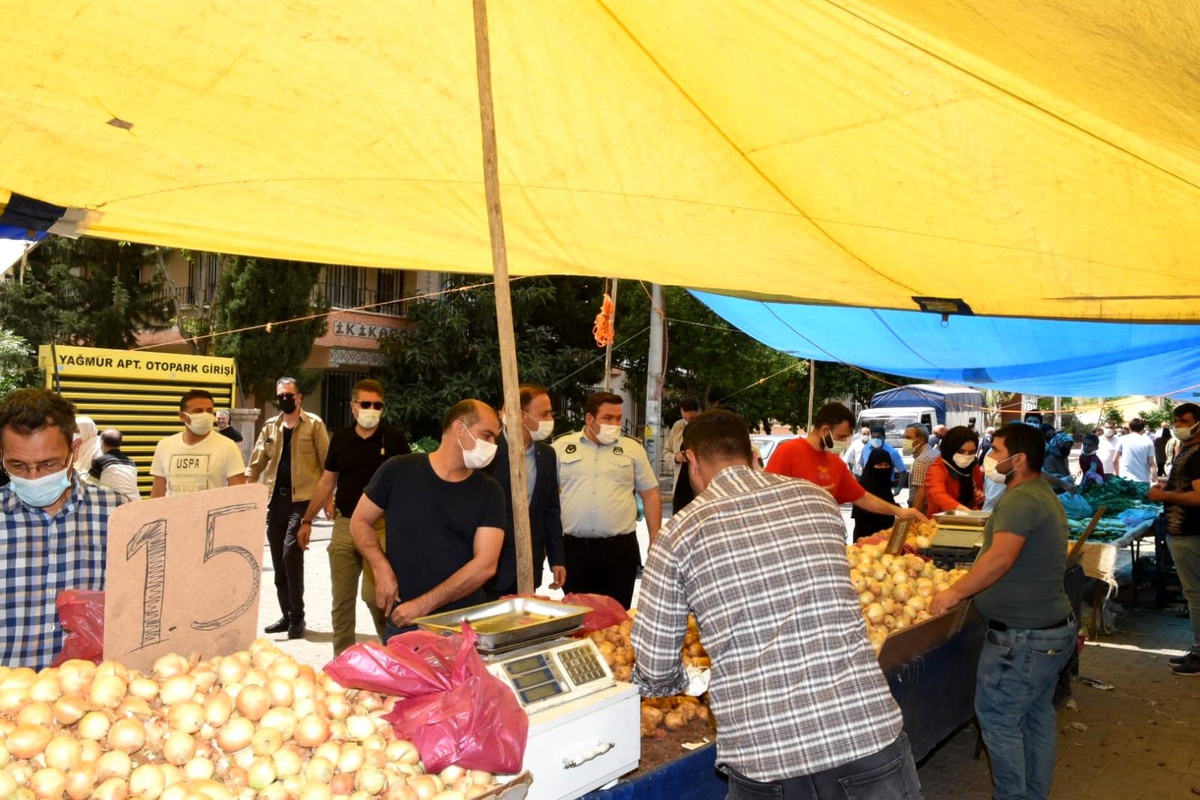 Vali Erin, pazar yerlerini ziyaret etti