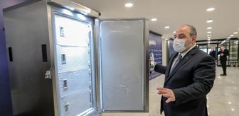 Bakan Varank: '(Öztiryakiler'in aşı saklama dolabı) Bu buzdolabı, 140 bin dozdan fazla aşıyı saklayabilecek kapasitede bir dolap'