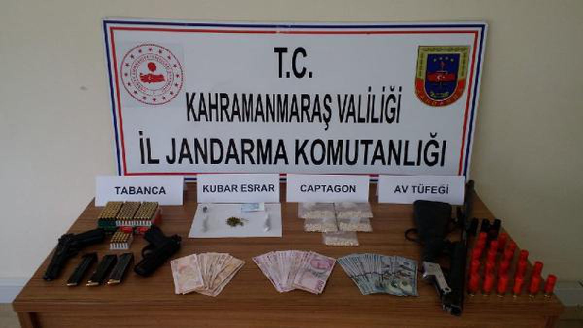 Uyuşturucu madde, 2 tabanca ve tüfekle yakalan kişi tutuklandı