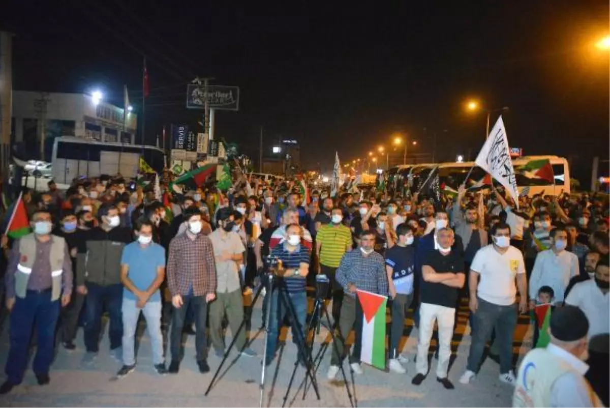 27 SİVİL TOPLUM KURULUŞU, ABD KONSOLOSLUĞU ÖNÜNDE İSRAİL\'İN SALDIRILARINI PROTESTO ETTİ