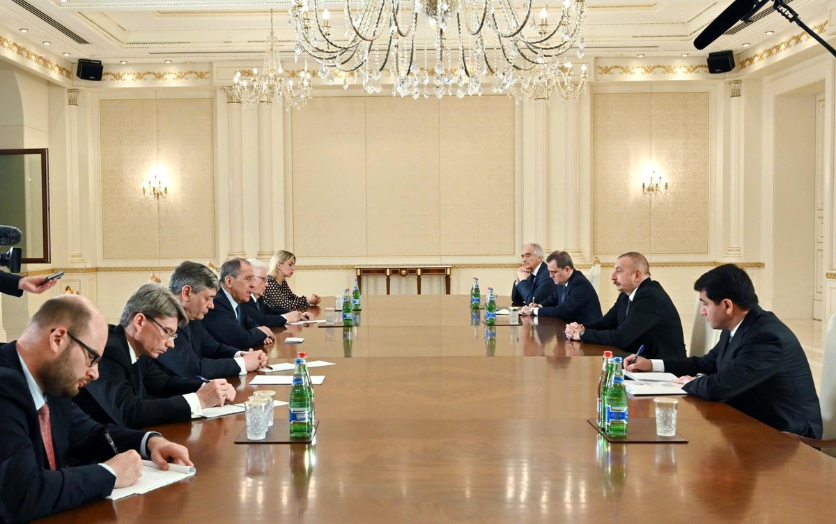 Son dakika haber: Azerbaycan Cumhurbaşkanı Aliyev, Rusya Dışişleri Bakanı Lavrov\'u kabul etti