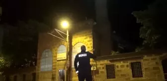 Tarihi camide hırsızlık alarmı