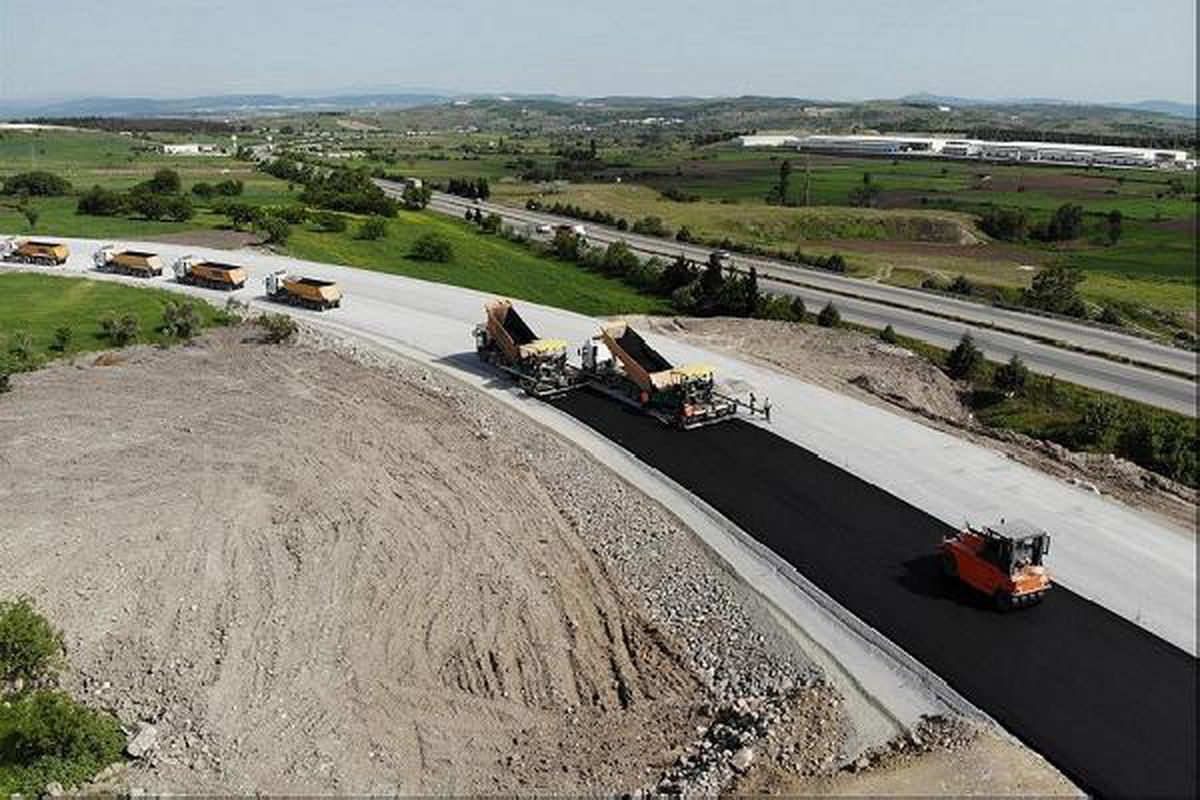Büyükşehir OSB Yolu\'nda sona geldi