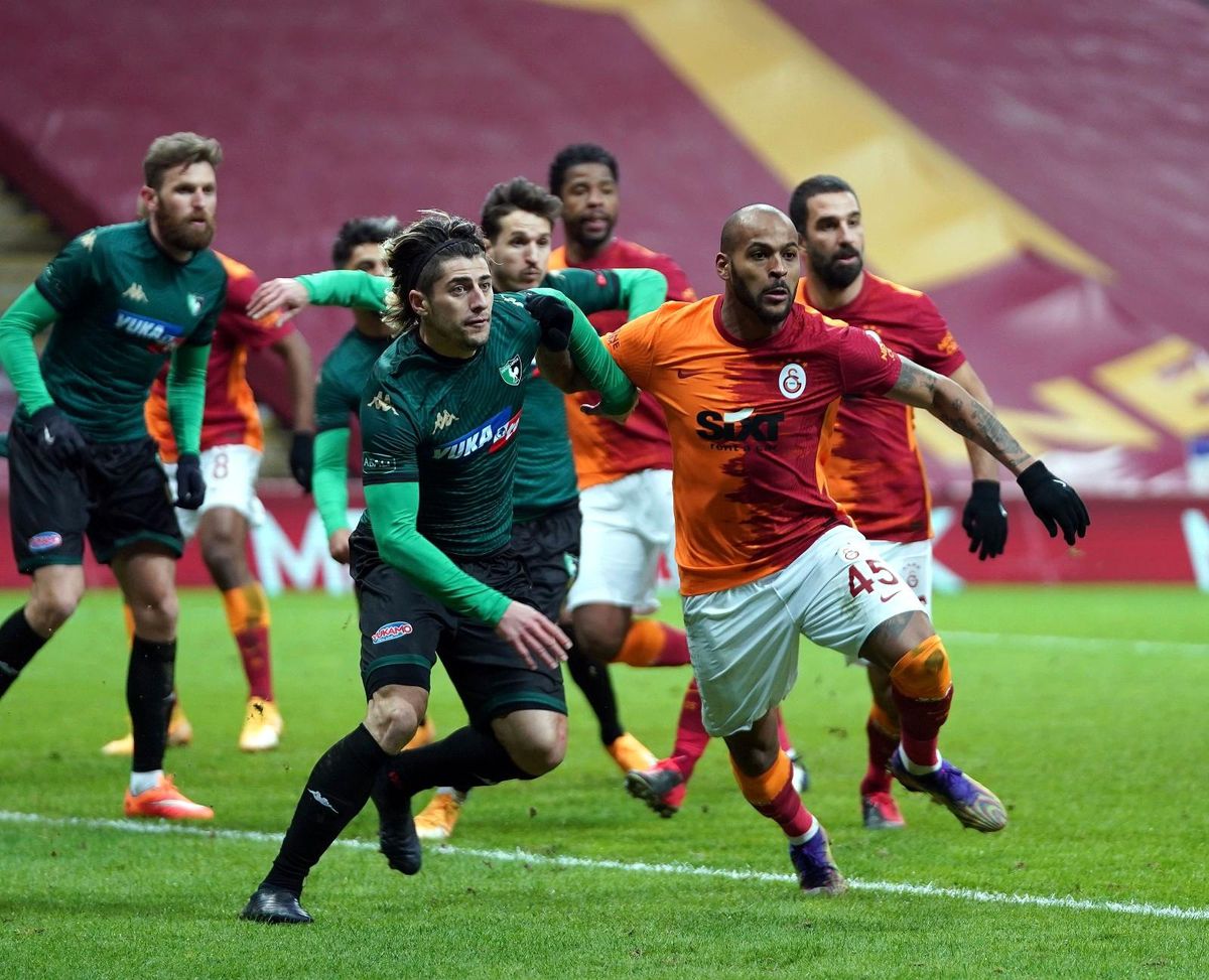 Konyaspor-Trabzonspor maçının başlama saati 20.30\'dan 17.00\'ye alındı