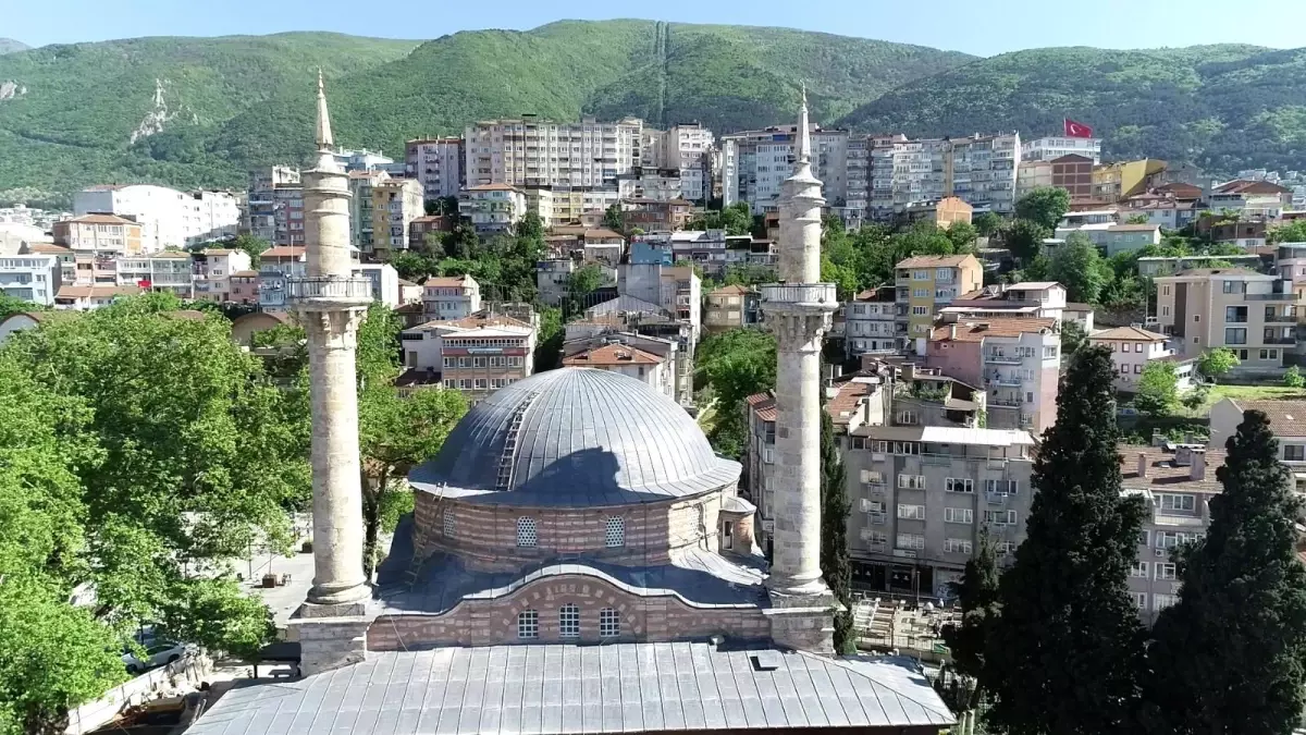 Emirsultan Camii Ramazan Bayramı namazıyla birlikte kapılarını açıyor