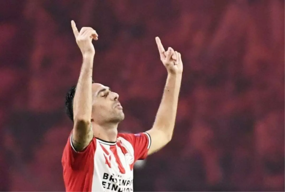 Eran Zahavi: PSV Eindhoven\'in İsrailli oyuncusu maça giderken telefonda evindeki soyguna tanıklık etti