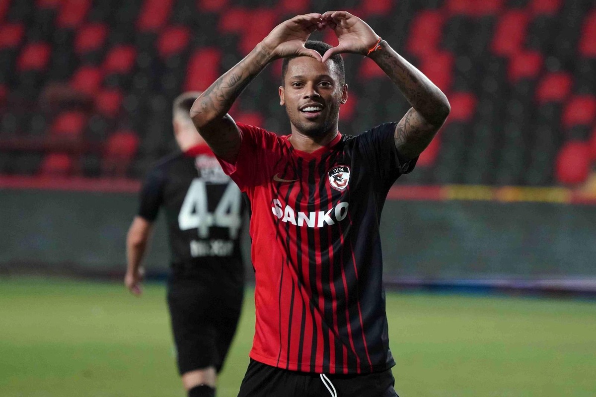 Gaziantep FK, Andre Felipe ile yollarını ayırdı