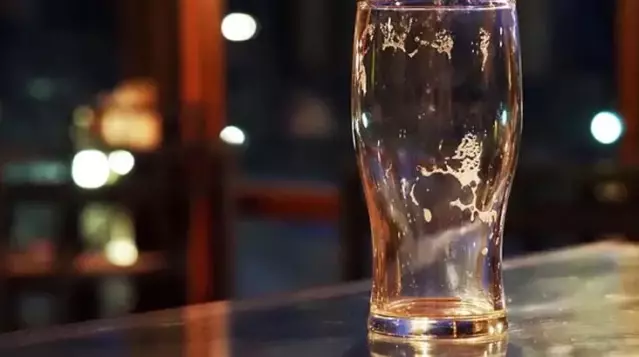 İçişleri Bakanlığı taslak teklifini hazırladı: İçkili mekanlarla ilgili yeni kurallar geliyor İçişleri Bakanlığı taslak teklifini hazırladı: İçkili mekanlarla ilgili yeni kurallar geliyor