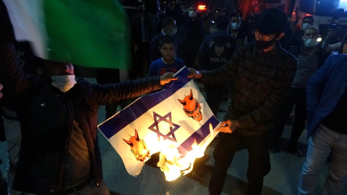 Muş\'ta İsrail zulmü protesto edildi