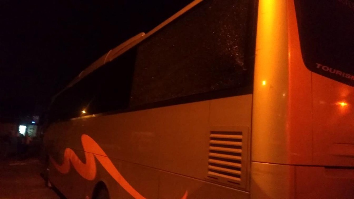 Samsunspor otobüsüne Adana\'da taşlı saldırı
