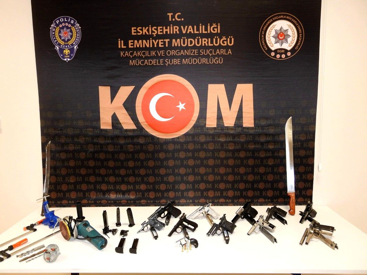 Son dakika! Silah atölyesine baskın